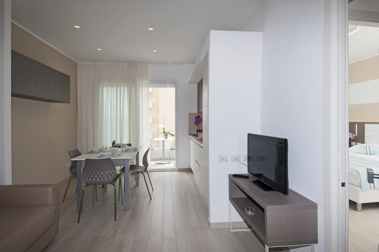 Lungomare Relax Residence Misano Adriatico Zewnętrze zdjęcie