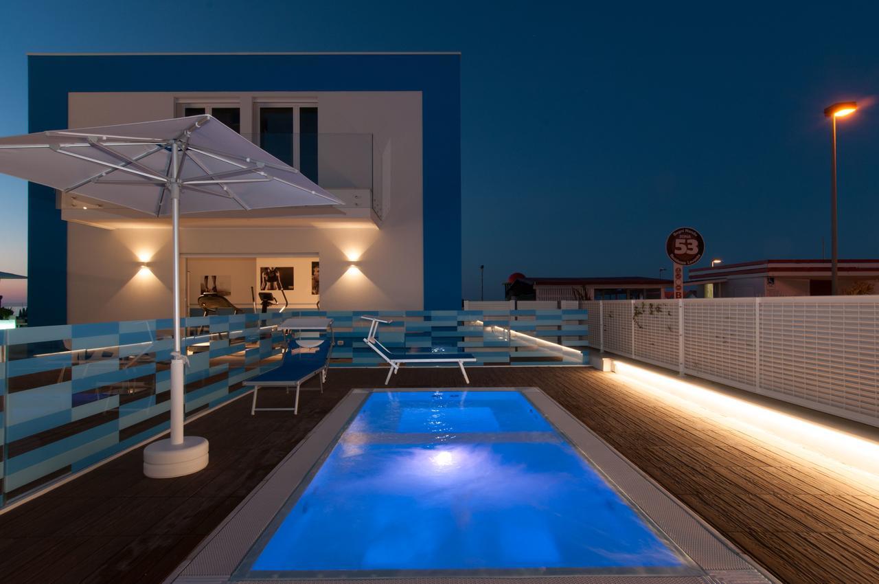 Lungomare Relax Residence Misano Adriatico Zewnętrze zdjęcie