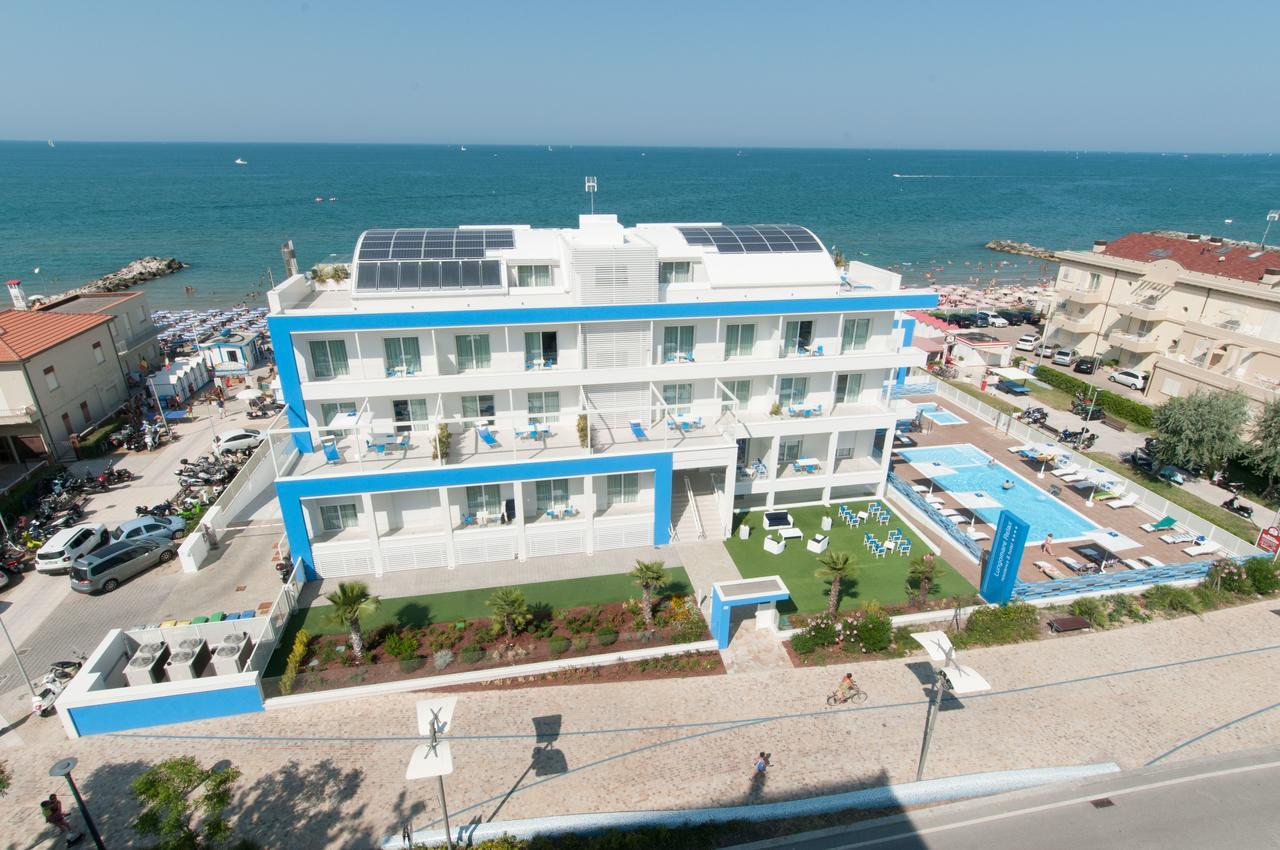 Lungomare Relax Residence Misano Adriatico Zewnętrze zdjęcie